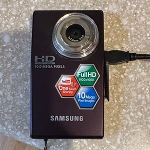Samsung U10 purple Digital Camera and recorder
